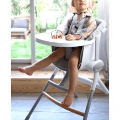 BEABA Kinderstoel Up & Down Grijs/wit -Knus En Klein beaba kinderstoel up down grijs wit a257284 4