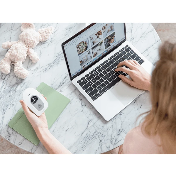 Knus En Klein 4 Knus En Klein -Knus En Klein angel care smartsensor pro 2 2 in 1 babyfoon met audio en bewegingsdetectie met twee draadloze sensormatten a313398 1